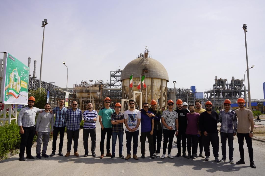 پتروشیمی اروند زیر ذرهبین نخبگان دانشگاه صنعتی شریف پتروشیمی اروند زیر ذرهبین نخبگان دانشگاه صنعتی شریف